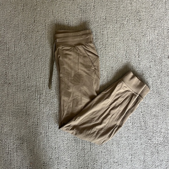 Lululemon Ready to rulu joggers - Picture 5 of 6